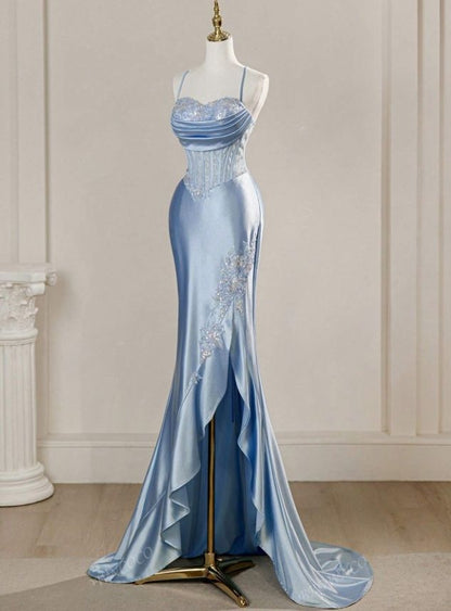 Robe de soirée fourreau vintage bleu ciel à sequins et application, en satin, décolleté cœur, bretelles spaghetti, fente, robe longue à volants AB1678