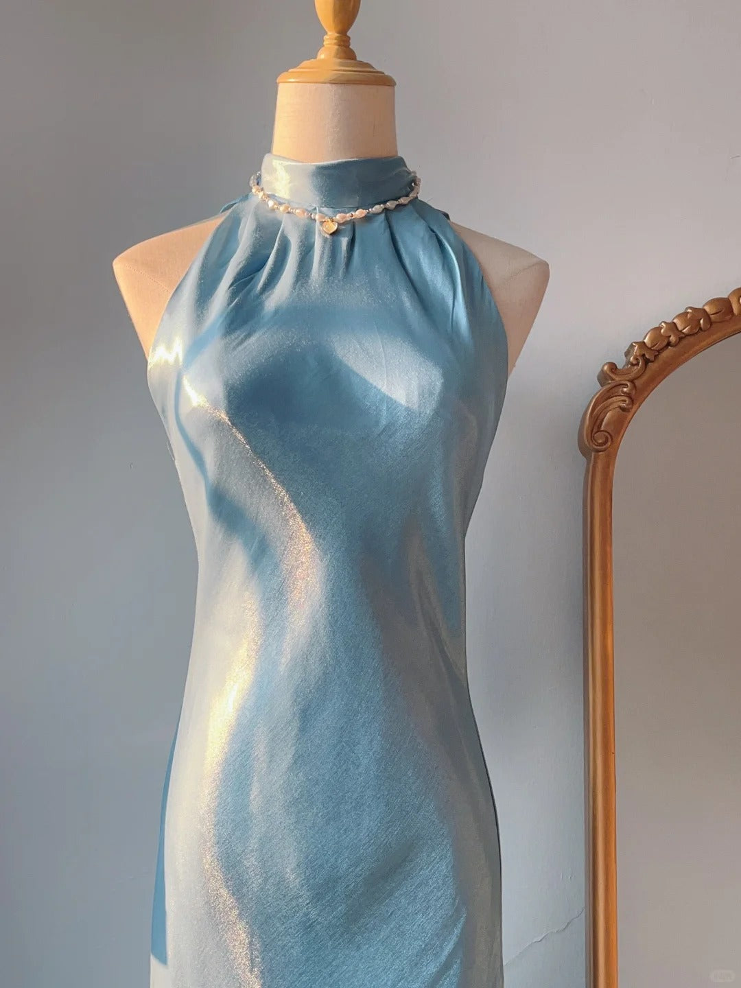 Dezentes Etui-Neckholder-Kleid ärmellos wadenlang blau Chiffon Frühling Sommer Event-Outfits Hochzeitsgäste Kleider RB3244