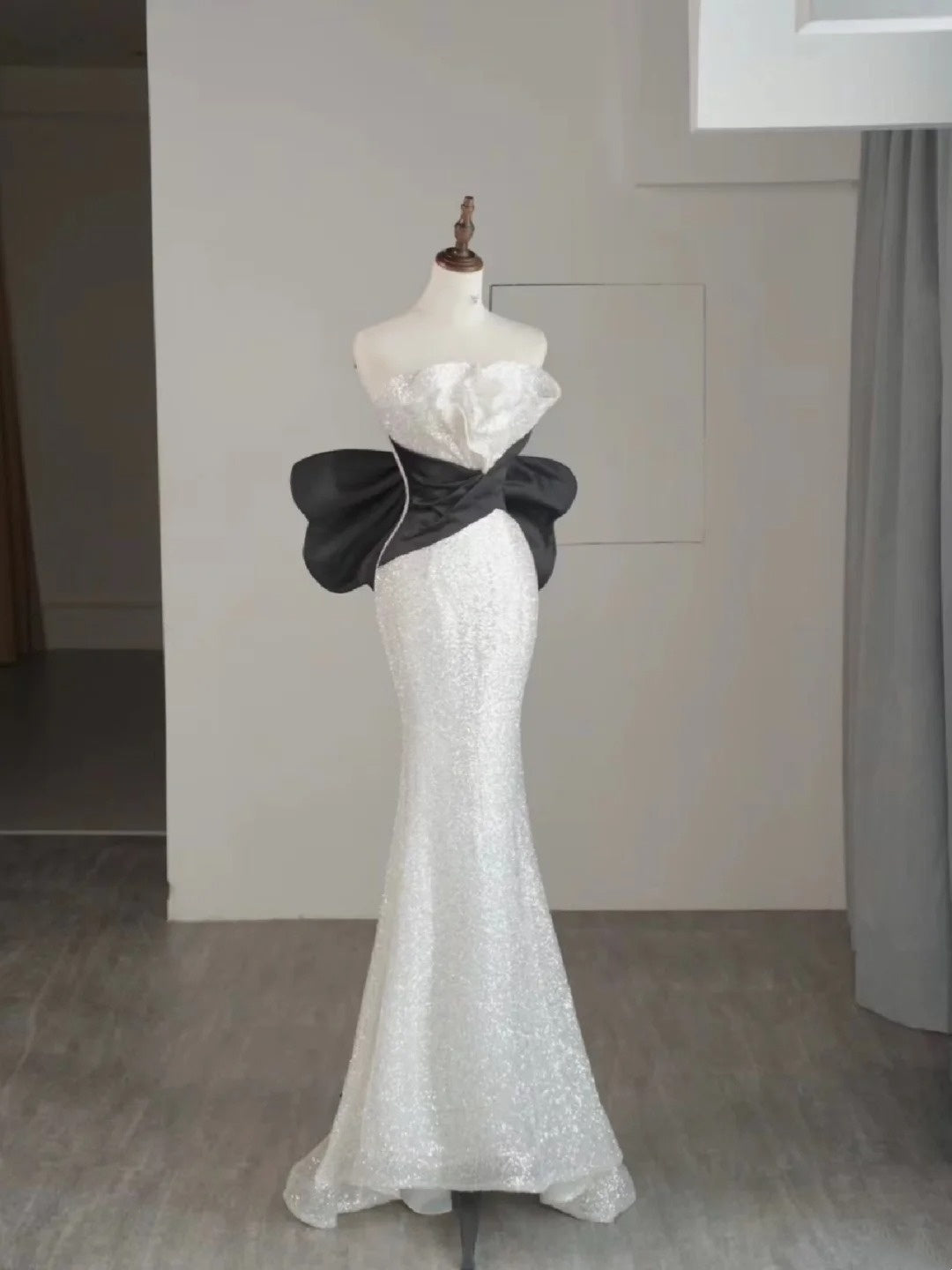 Beautiful Mermaid Strapless White Sequin Long Prom Dresses Formal Gowns Inspo Evening Outfit N236
