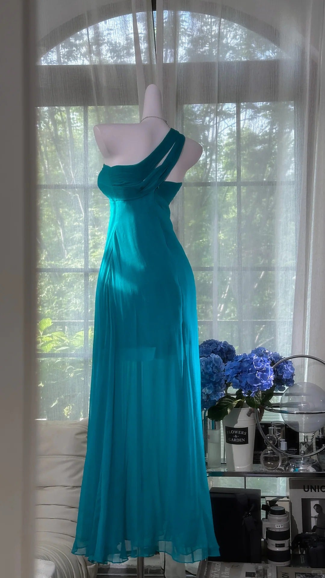 Charmante Abendkleider Meerjungfrau Neckholder Blau mit Perlen Lang Festliche Outfits N3573