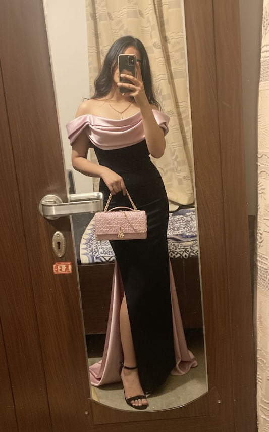 Elegantes Meerjungfrauen-Kleid mit schulterfreiem Ausschnitt, schwarz-pink mit Ärmeln, langes, formelles Abendkleid, elegantes Partykleid N224