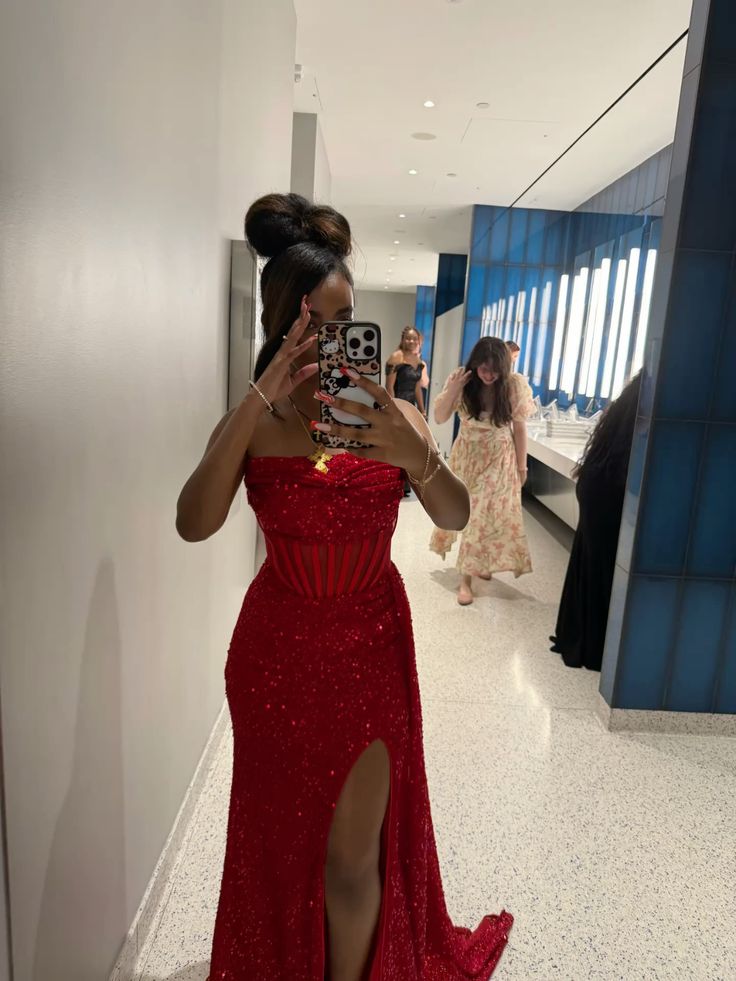 Sexy Meerjungfrauen-Kleid, trägerlos, rot, Pailletten, Inspiration mit hohem Schlitz, formelle Partykleider, lange Ballkleider AB1771