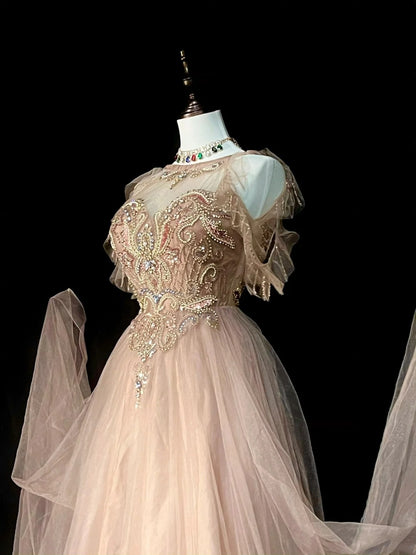 Robe de bal longue en tulle champagne à corsage perlé, coupe trapèze, style modeste, idéale pour les jeunes filles (N1301).