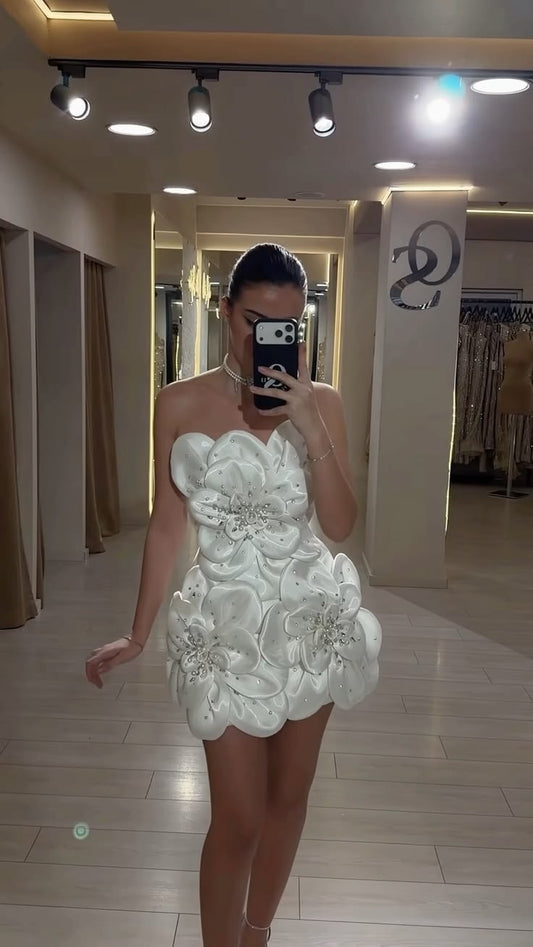 Unique Sheath Strapless White With Flowers Tight Bodycon Short Birthday Outfit Inspo Hoco Dress Homecoming Dresses RB4119