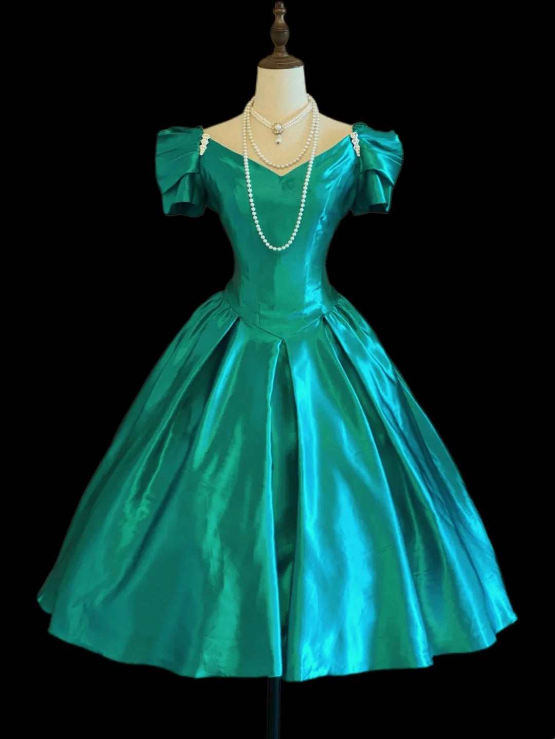 Vintage Ball Gown Green Knee Length Satin Prom Dresses Inspo Evening Outfits RB4023