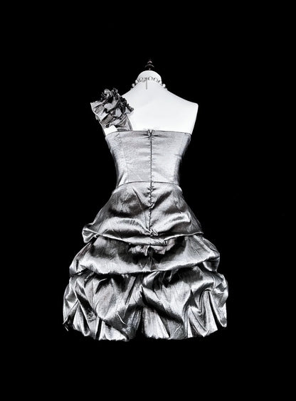 Robes de Bal Uniques Épaule Dénudée Gris Argent Mini Courtes Robes de Soirée de Retour à la Maison Robes de Cocktail Hoco N3071