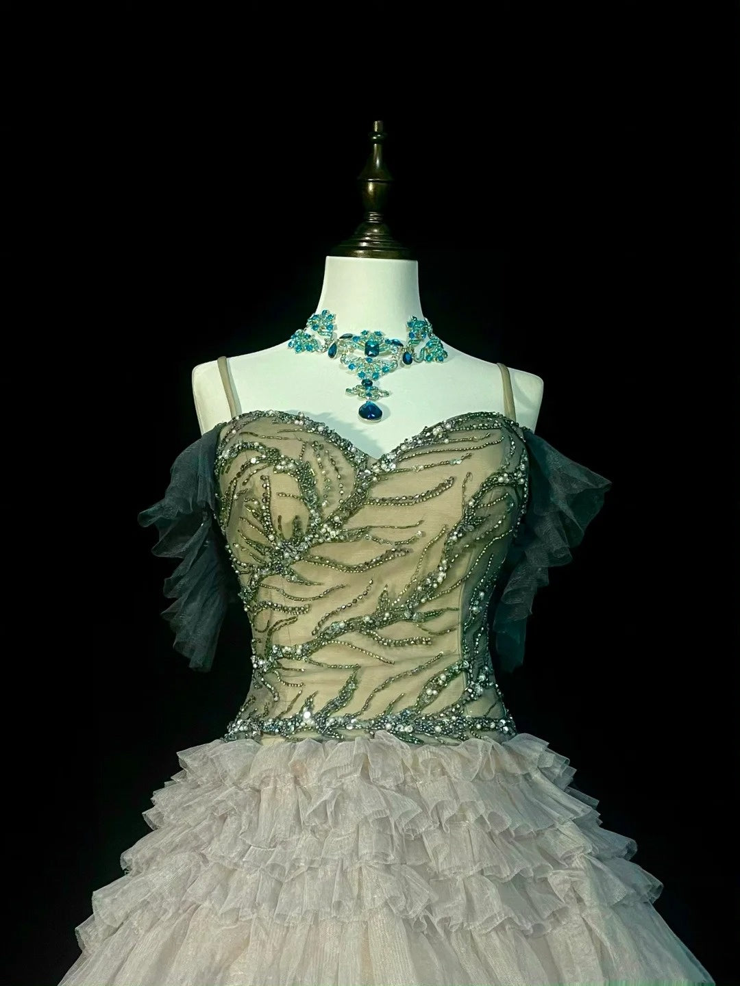 Robe de bal chic à fines bretelles en tulle, longue, tenue de soirée pour adolescentes, robe de fin d'année scolaire N1371