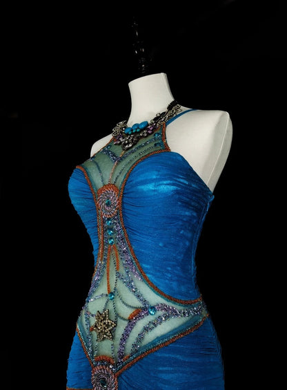 Robe de bal vintage sirène esthétique, col bijou, bleu royal, perles, inspiration classique, N2006
