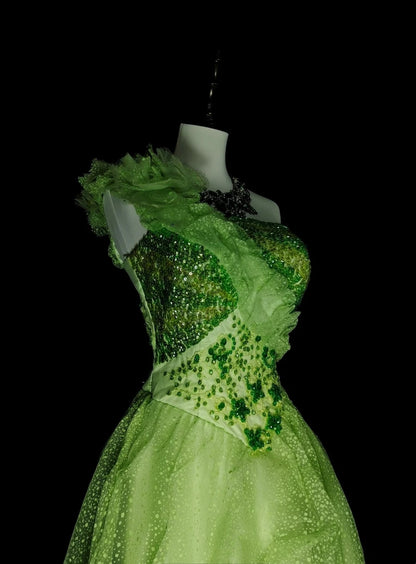 Robe de bal sobre asymétrique en tulle vert, longue, idéale pour l'été, les bals de fin d'année et les soirées de printemps (N1418).