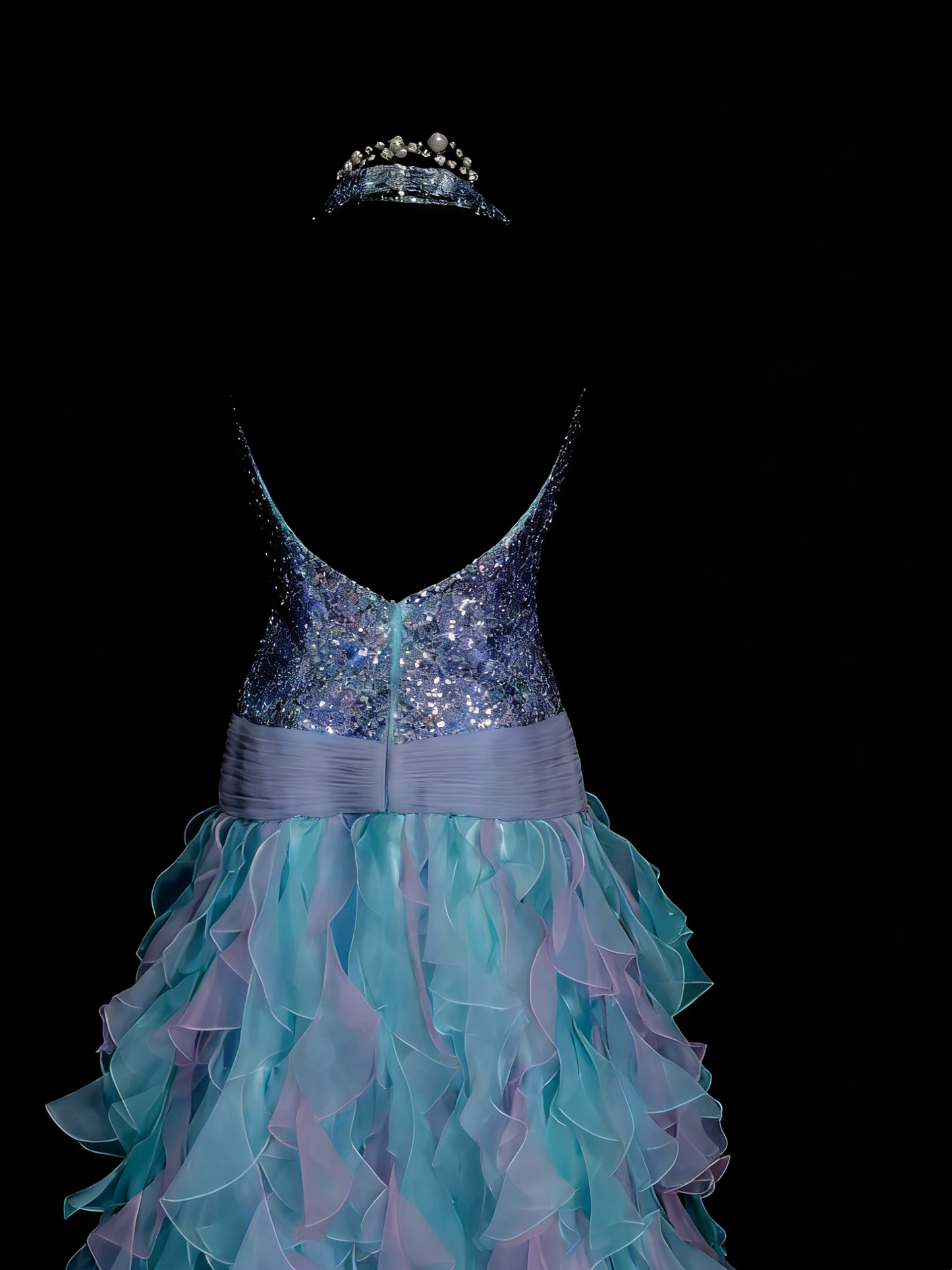 Niedliches Ballkleid, Neckholder, Blau mit gestuften Lagen, Rüschen, lange Partykleider, Ballkleider N2143