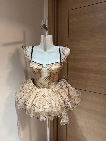 Mignonne robe de bal bustier tulle champagne soirée à Rio inspiration seniors idées de robes de bal de promo RB4029