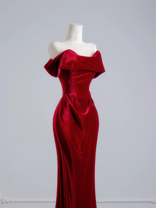Robe de bal longue sirène romantique en satin rouge à épaules dénudées, idéale pour un 18e anniversaire (N391)