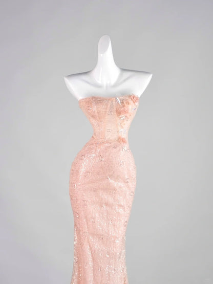 Elegantes, ärmelloses, trägerloses Meerjungfrauen-Abendkleid in Rosa mit Pailletten, Modell N1287