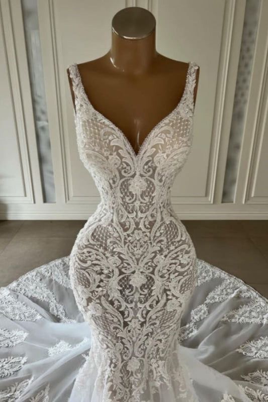 Meerjungfrauen-Hochzeitskleid aus Spitze mit herzförmigem V-Ausschnitt, langem Brautkleid mit Schleppe AB1708