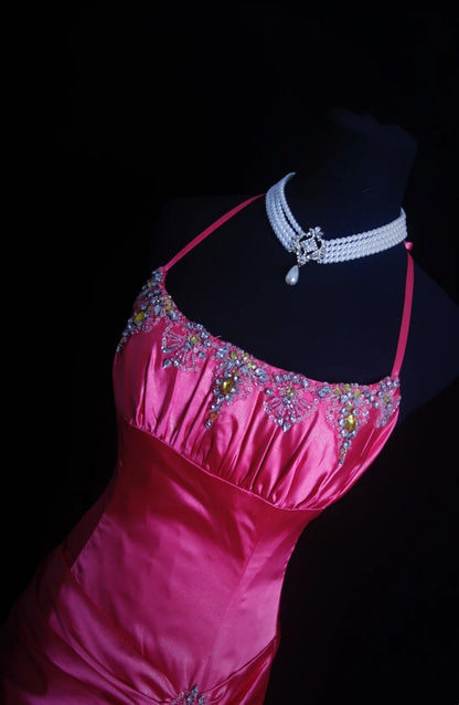 Robe de bal longue rétro rose fuchsia en satin, coupe trapèze, dos nu, inspiration années 2000, tenue de soirée pour un 19e anniversaire, N502