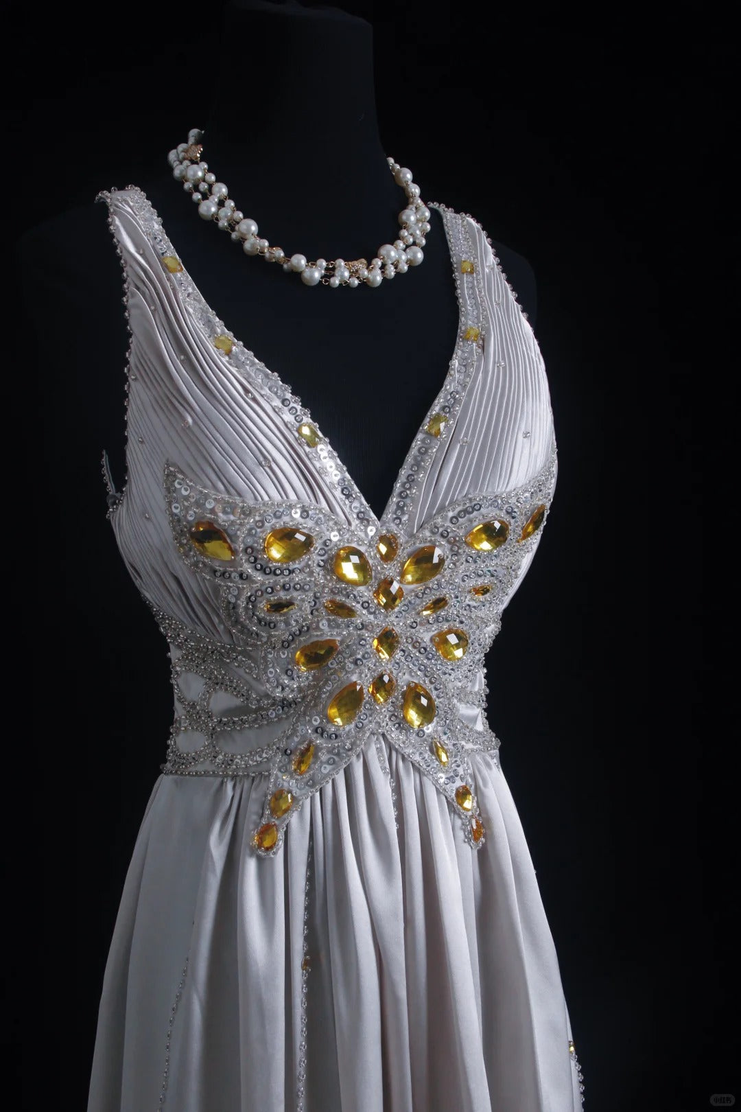 Vintage Prom Dresses 1960s A line V Neck Grey Satin Backless With Beaded Evening Formal Outfits RB5141