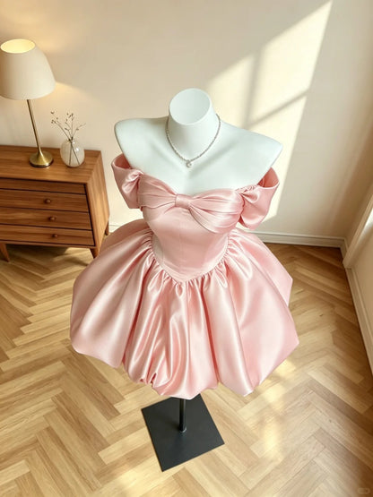 Hübsche Outfit-Ideen für Teenager-Mädchen Mini Senior Inspo Kurzes rosa Ballkleid Geburtstagskleider Homecoming-Kleid RB3059