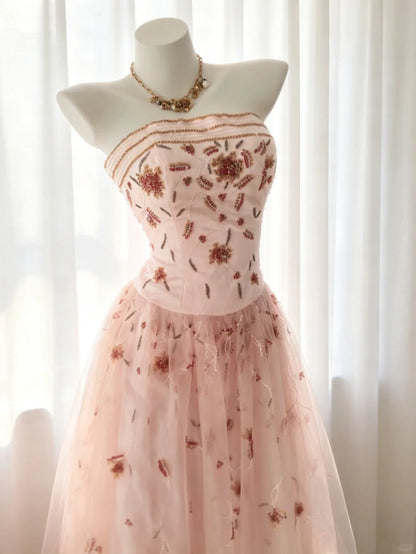 Robes de bal vintage Trapèze sans bretelles rose années 80 avec perles Tenues de soirée longues N4206