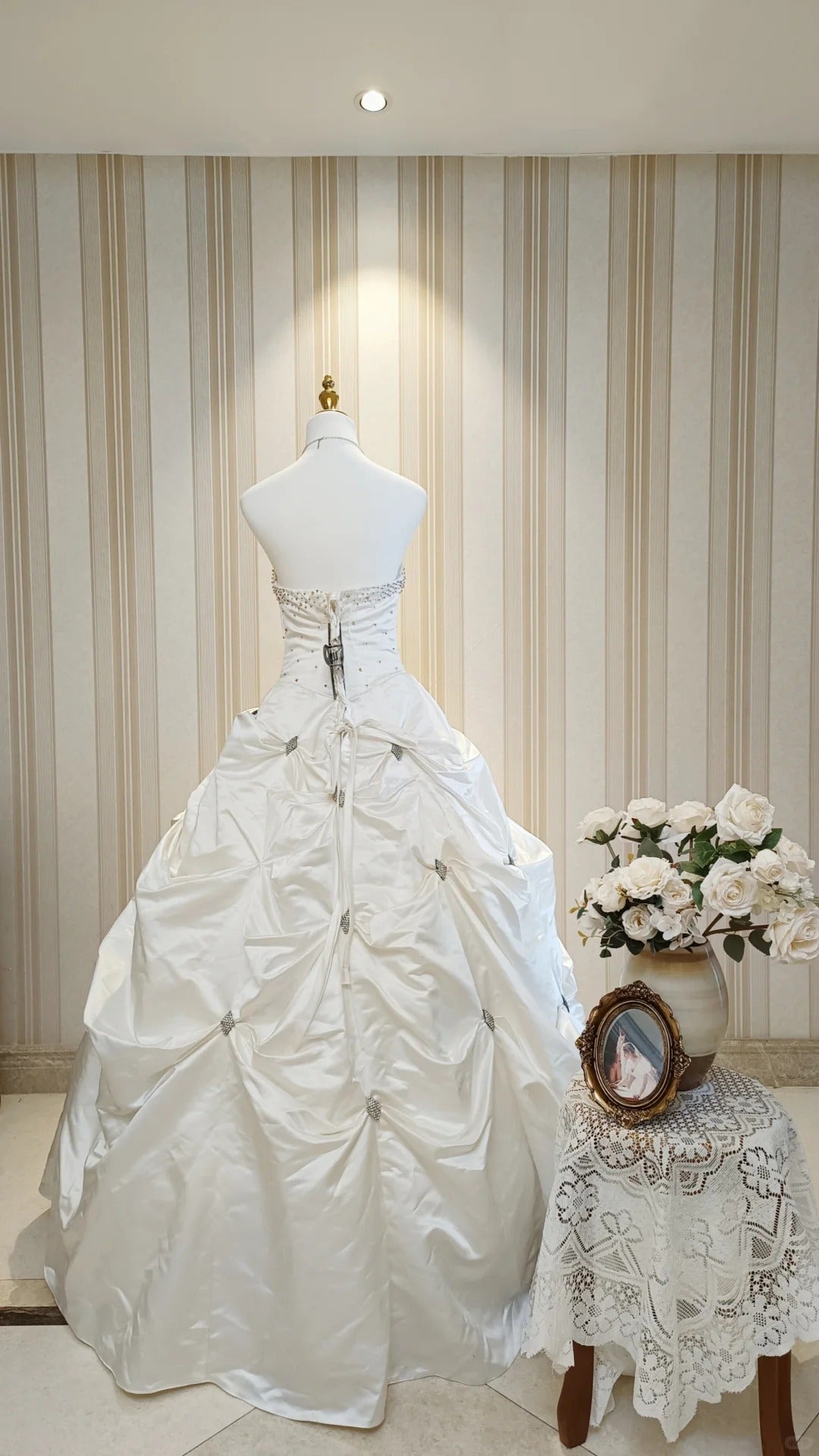Vintage Wedding Dresses Ball Gown Sweetheart With Beading Summer Long Wedding Dress N4209