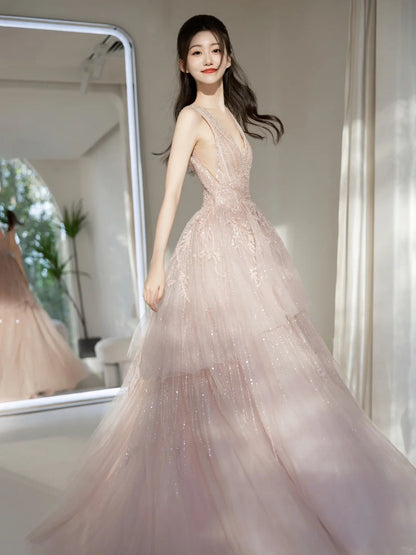 Bezauberndes Ballkleid mit tiefem V-Ausschnitt, rosa Pailletten, langes Abendkleid, beeindruckendes Outfit zum 19. Geburtstag, Abendkleid N236