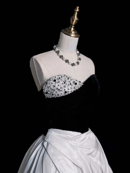 Elegantes Ballkleid mit herzförmigem Ausschnitt, schwarzem Oberteil und weißem Satin, langes Abendkleid für Damen und Mädchen, N650