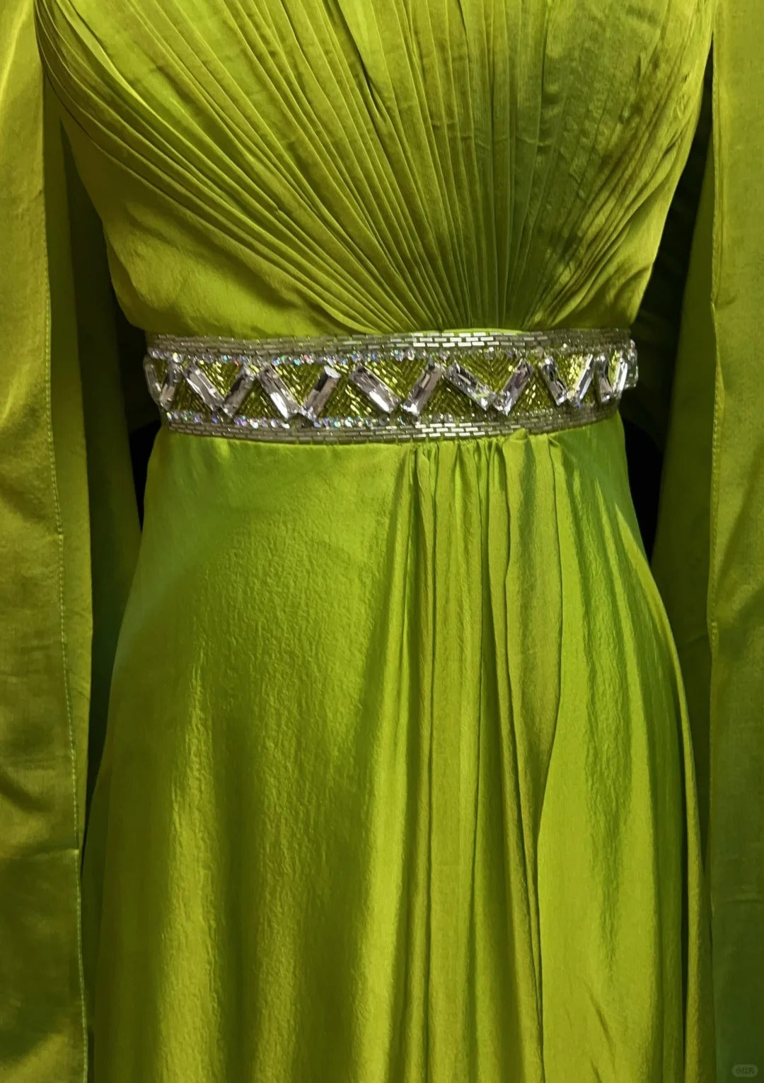 Vintage 90er Abschlussballkleider A-Linie Trägerlos Grün Chiffon Mit Plissiertem Umhang Formelle Abendkleidung N3852