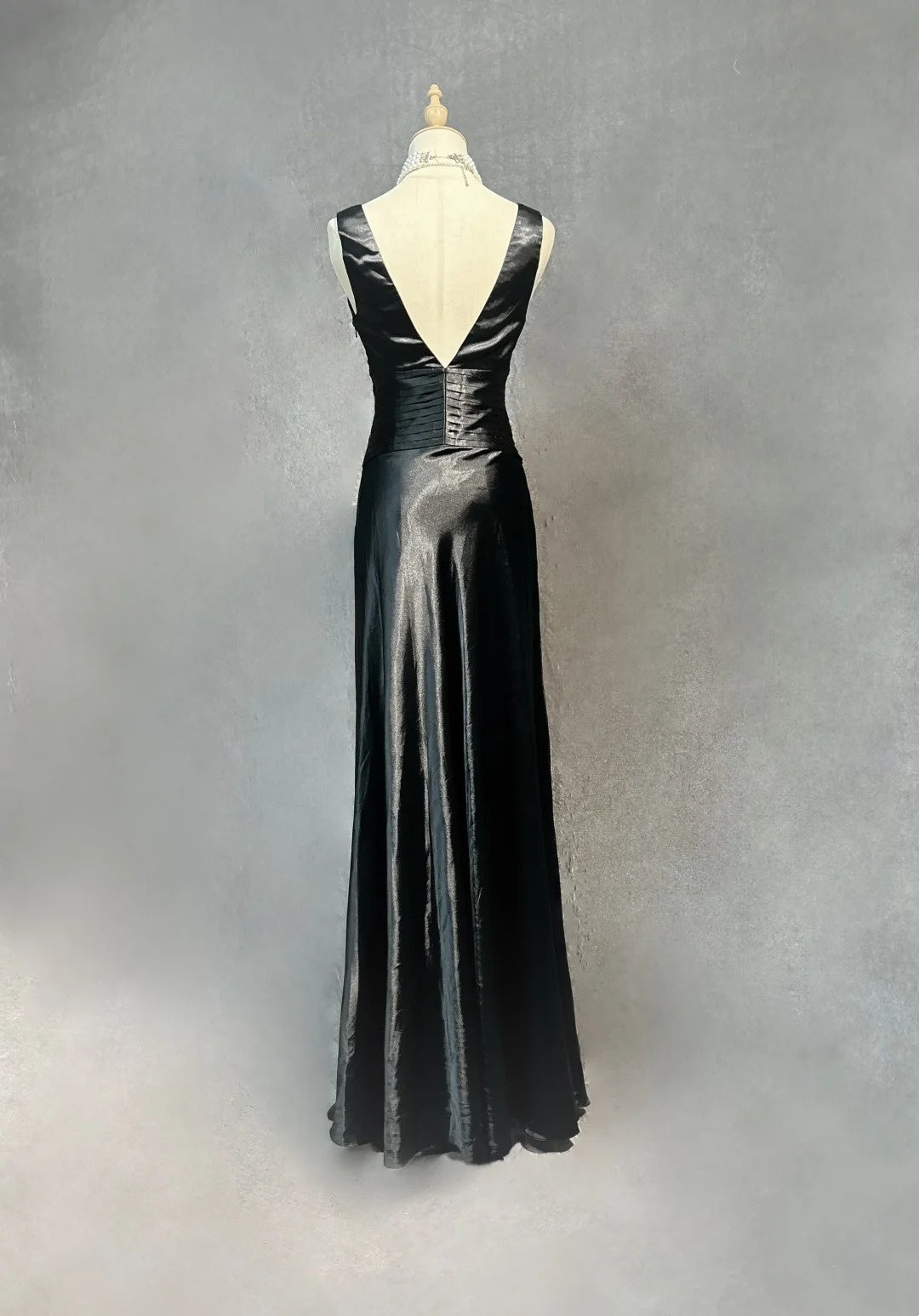 Robes de bal sirène modestes, dos nu, en satin noir avec volants, longues robes de soirée N3466