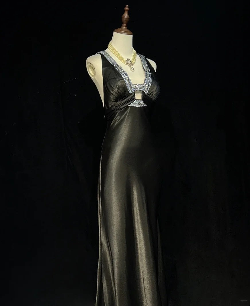 Bescheidene Ballkleider Inspo Meerjungfrau 90er Jahre V-Ausschnitt Grau mit Perlen für Damen Abendkleid N3283