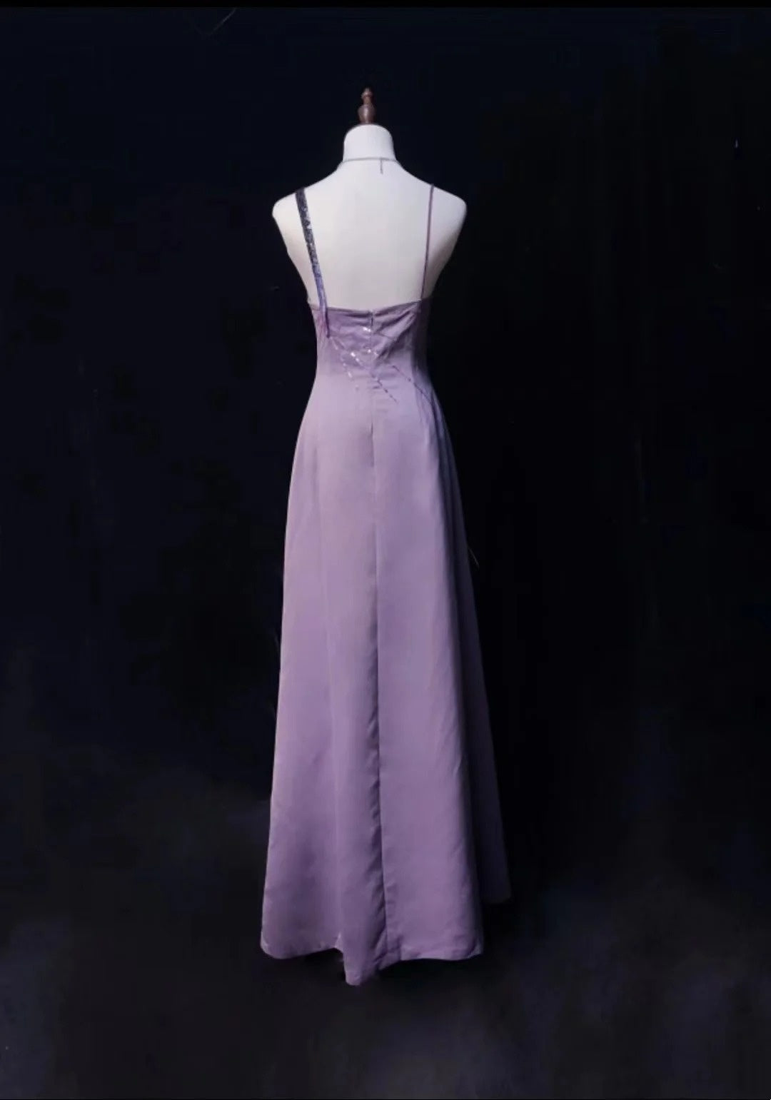 Vintage Abschlussballkleider A-Linie Lila Satin Ärmellos 70er Perlen Festliches Kleid N2568