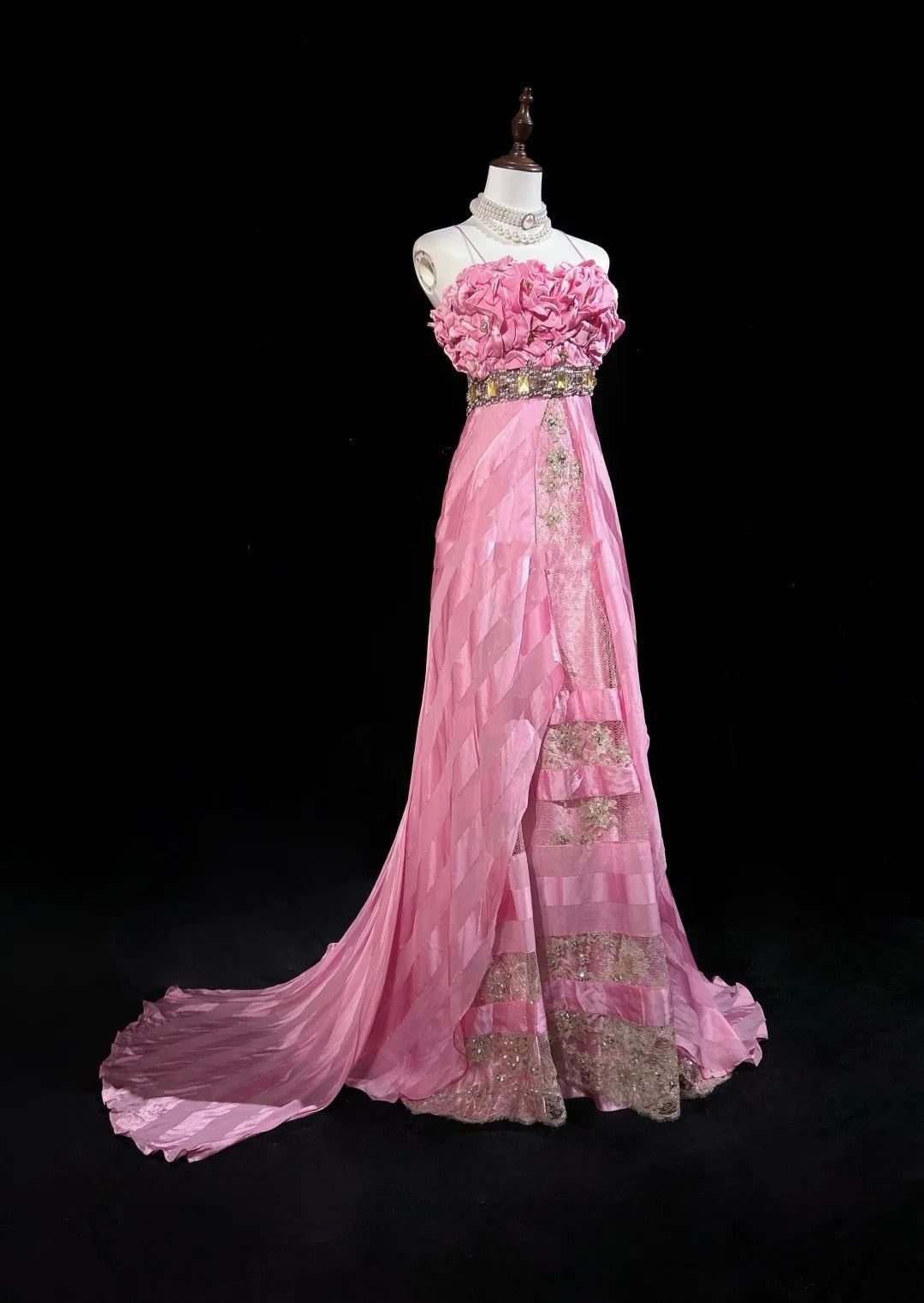 Vintage Abschlussballkleider Spaghettiträger Meerjungfrau Pink mit Goldspitze Lange formelle Abendkleider N3862