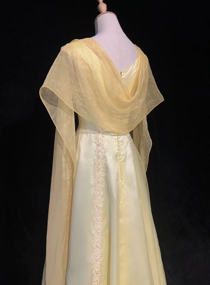 Robes de bal vintage des années 50, rétro chic, coupe trapèze, encolure dégagée, tenues de soirée en satin jaune avec écharpe N3011