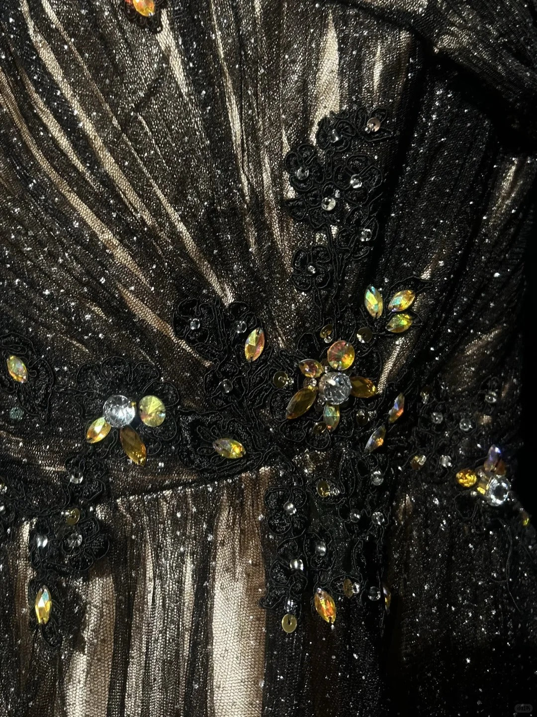 Charmantes Robes de Bal Sirène bustier en Tulle Robe de Cérémonie Noire avec Perles Tenues de Soirée Formelles Longues N3701