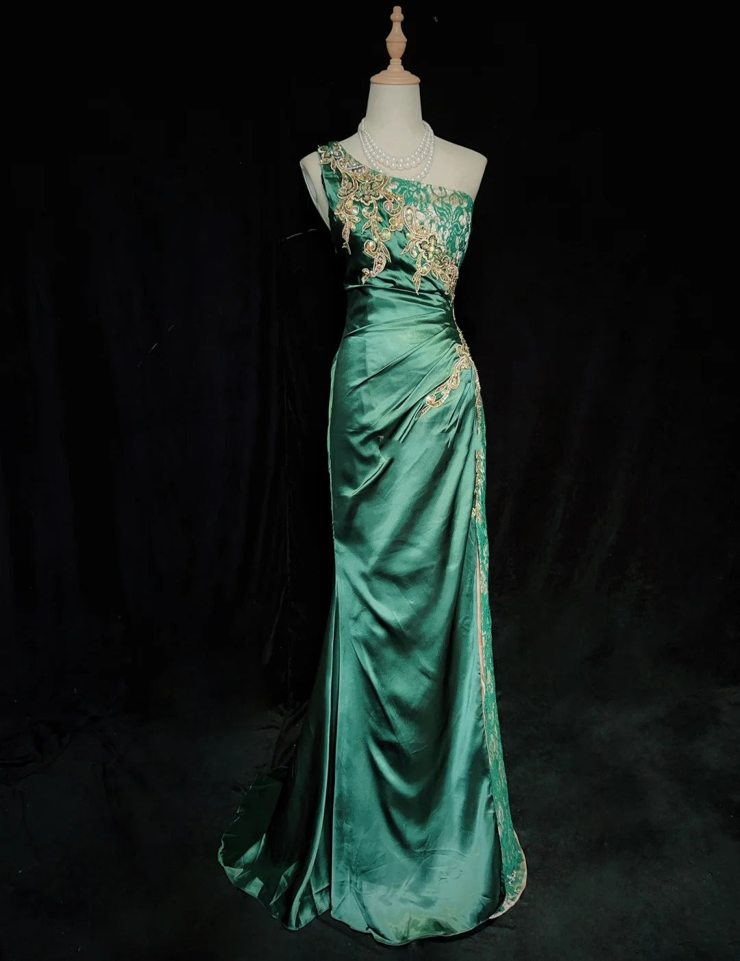 Vintage Prom Dresses Inspo Meerjungfrau Ein-Schulter Dunkel Smaragdgrün 1990er Mit Gold Spitze Abendkleider N3320