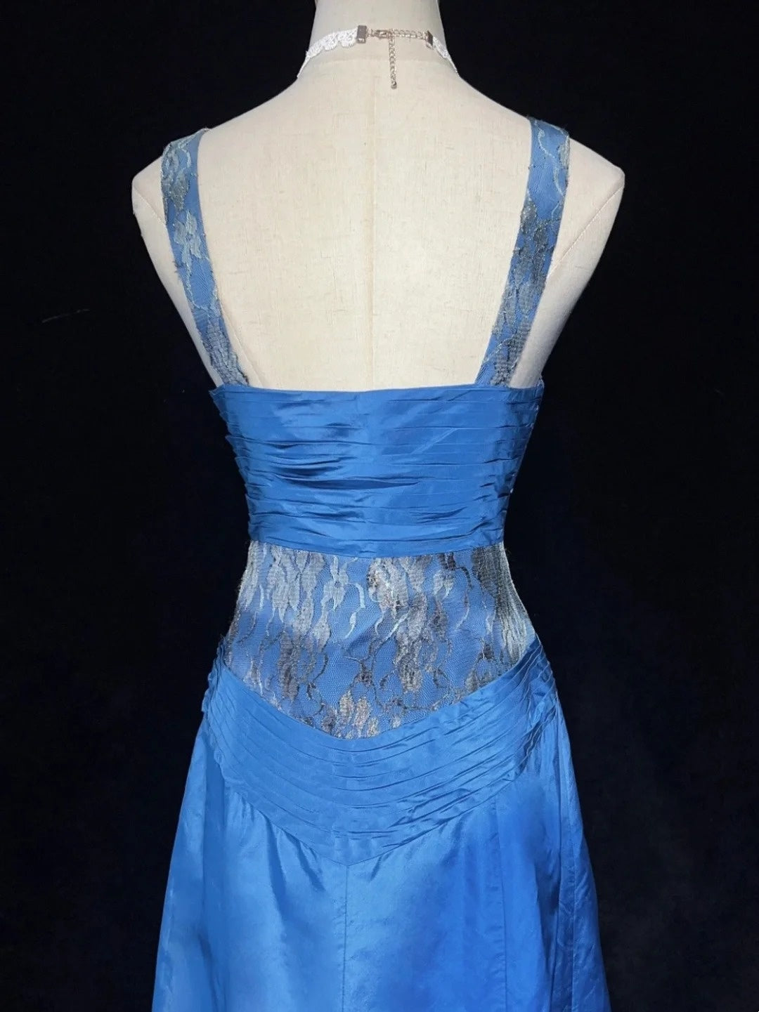 Robes de bal vintage en satin bleu en dentelle, coupe trapèze, col en V, années 1990, longue robe de soirée N2644