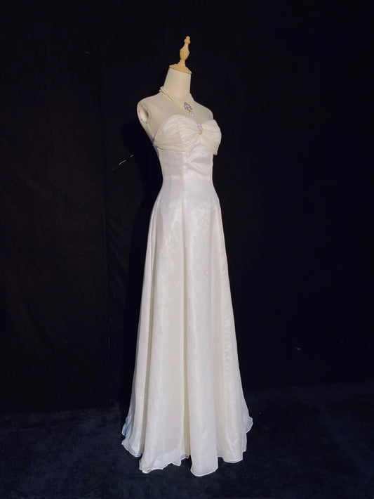 Wunderschöne Abschlussballkleider, A-Linie, Sweetheart, weißer Chiffon mit Rüschen, lange Abendkleider N3335
