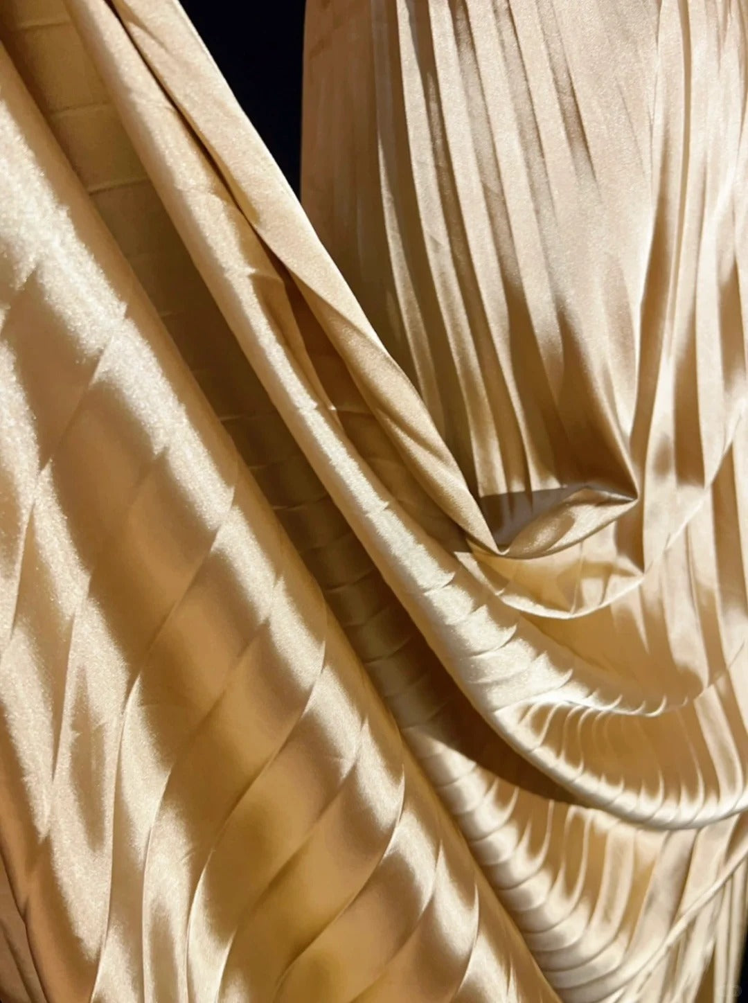 Classy Prom Dresses A Line Spaghetti Strap Gold Satin With Ruffle Beading Long Formal Gown N2900