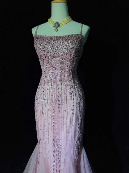 Robes de bal intemporelles sirène fines bretelles tulle rose clair avec perles dos nu longues tenues de soirée N3233