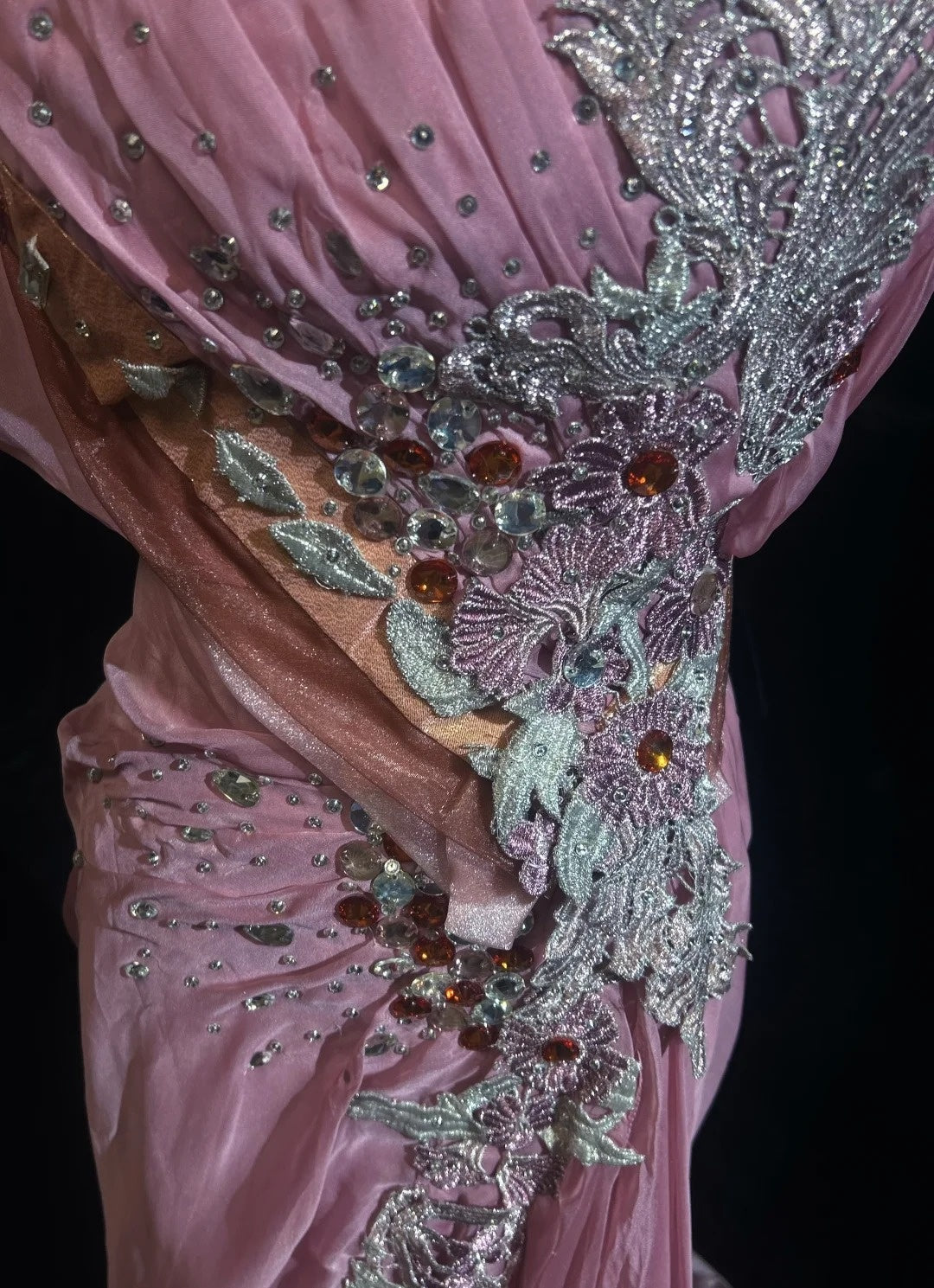 Robes de bal vintage sirène en mousseline de soie rose avec perles appliquées, longue robe de soirée années 70 N2620