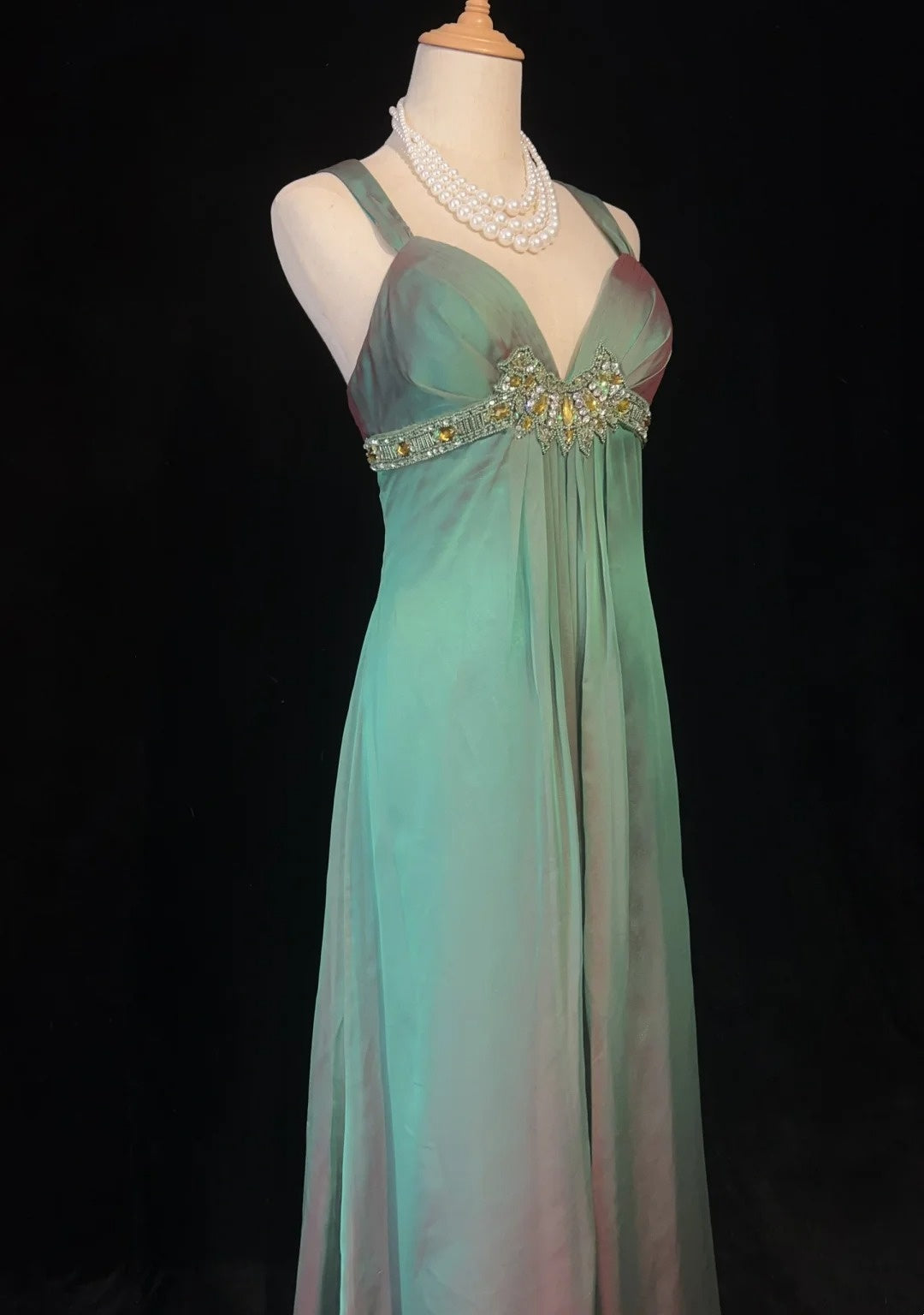 Vintage Ballkleider A-Linie Sweetheart Mit Trägern Grün Chiffon Ärmellos 1990er Lange Formelle Abendkleid N2634