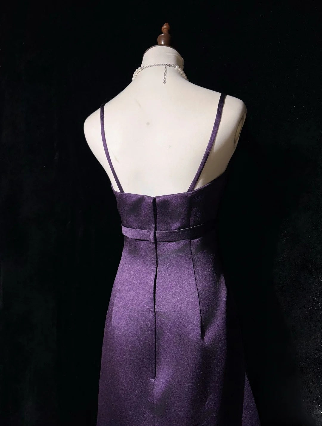 Einfache Abendkleider A-Linie Spaghettiträger Traube Teelänge Formelles Partykleid N2530