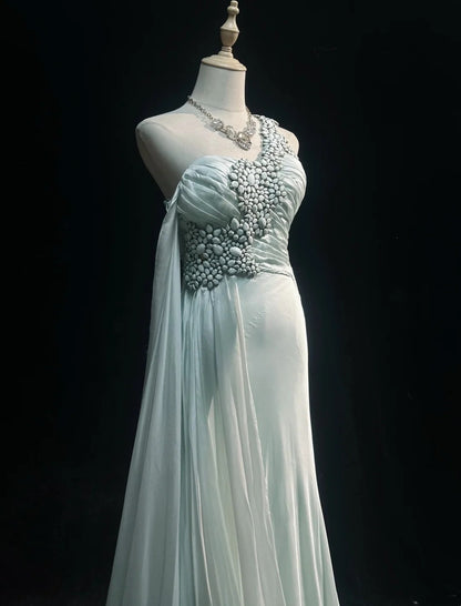Belles Robes de Bal Trapèze Asymétrique Épaule Gauche Mousseline de Soie Vert Clair Ornée de Cristaux Longues Robes de Soirée Formelles N3678