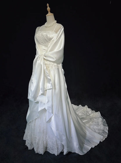 Robes de mariée uniques sirène, fines bretelles, ivoire avec appliques volantées, longue robe de mariée N3631