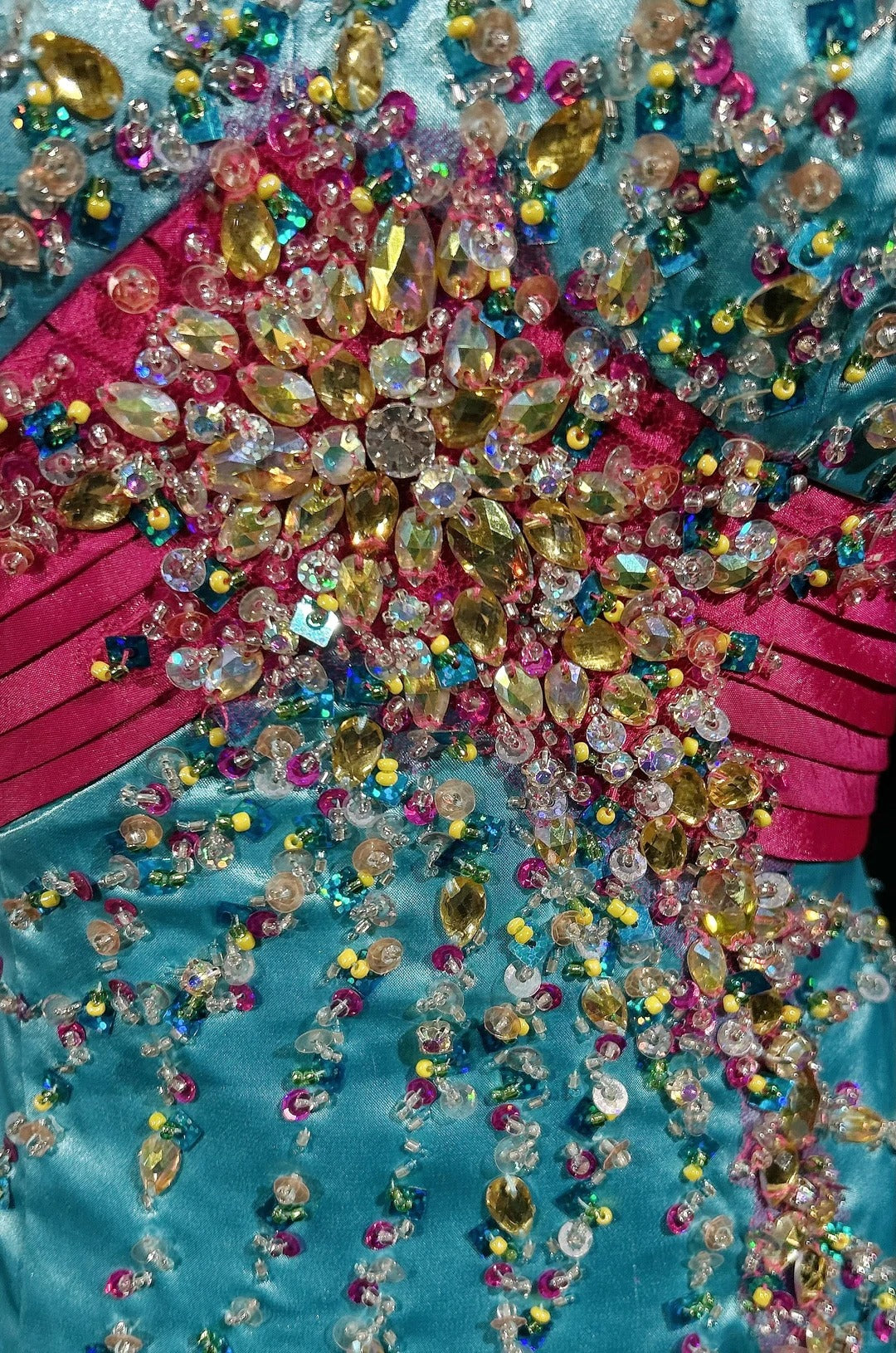 Robes de bal modestes d'inspiration sirène col en V bleu Tiffany avec perles pour femmes robe de soirée formelle N3240