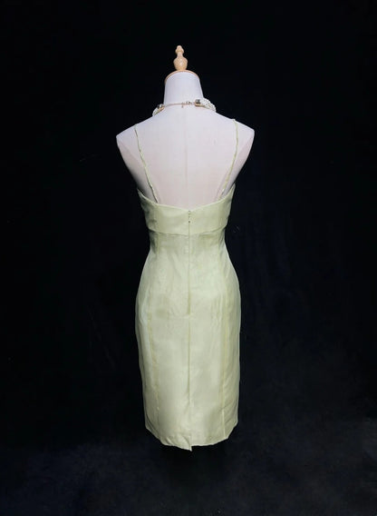 Jolies Robes Courtes Vert Sauge en Satin à Bretelles Fines pour le Bal N2605
