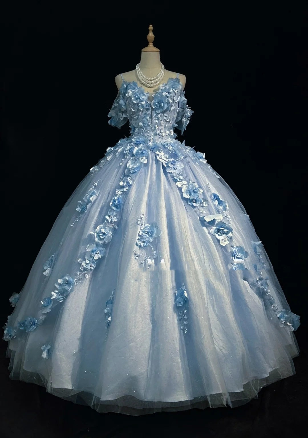 Wunderschöne Abschlussballkleider Ballkleid Off Shoulder Tüll Blau mit Applikationen Langes Abendkleid N2926