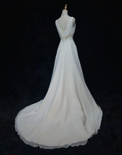 Einzigartige Brautkleider A-Linie V-Ausschnitt Weiß Chiffon Strand Sommer Boho Langes Brautkleid N3298