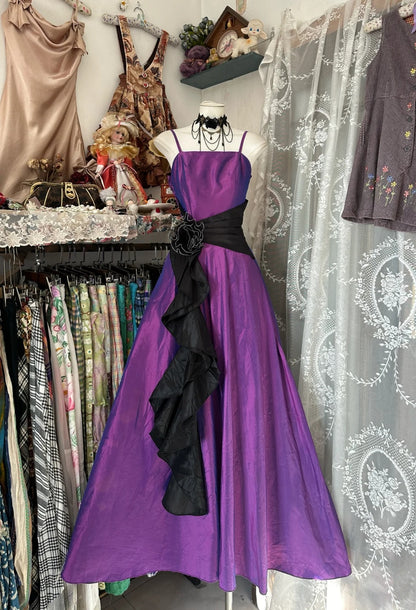 Charming A Line Spaghetti Strap Grape With Cape Long Prom Dresses Evening Outfits Formal Dress N1081