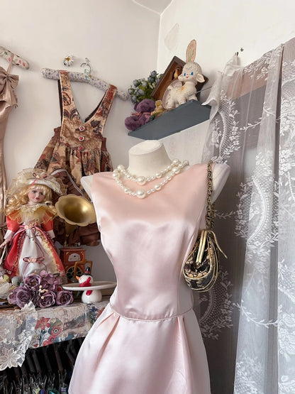 Robes de bal élégantes Fourreau Satin Rose avec Fente Tenues de soirée sans manches N3785