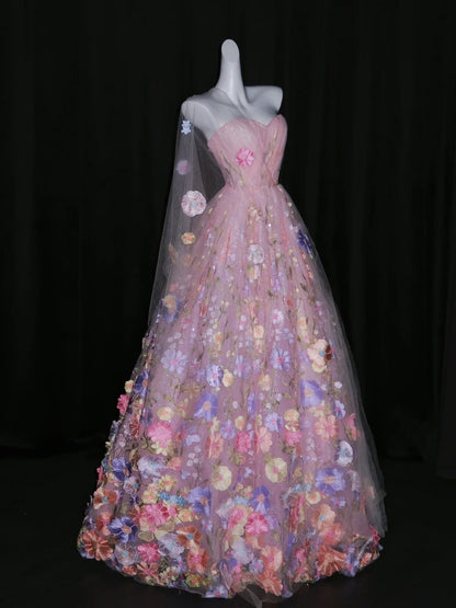 Niedliches, trägerloses, ärmelloses, langes Ballkleid aus rosa Tüll mit Blumenmuster – perfekt für Quinceañera, Sweet 15 oder 16 Geburtstage (N1085)