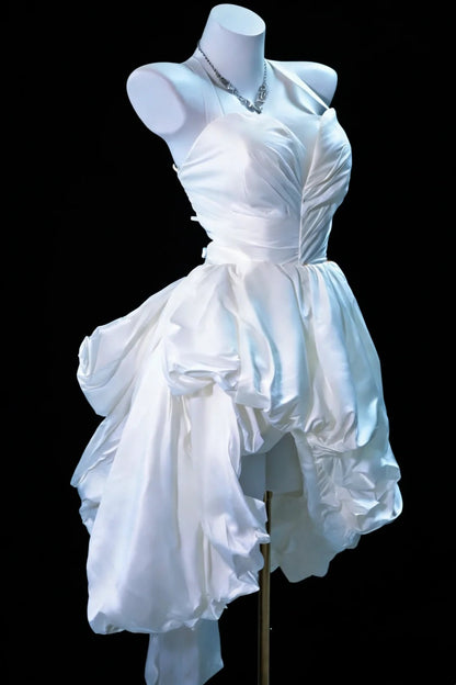 Jolie Robe de Bal Courte en Taffetas Blanc avec Col Halter pour Soirée Hoco Robe de Soirée Formelle N3042
